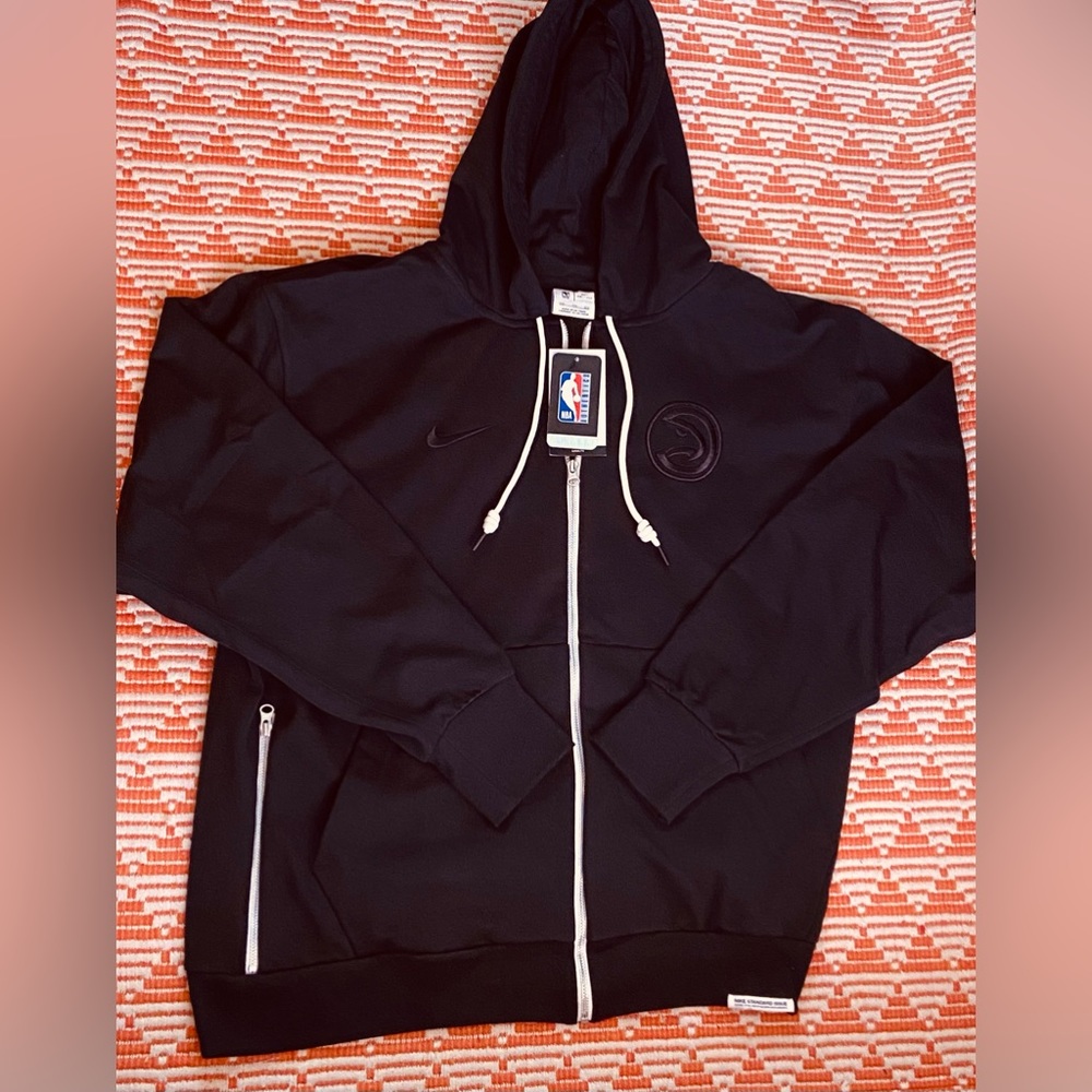 Nike NBA Atlanta Hawks Team Standard Issue Jacket DB1069-010